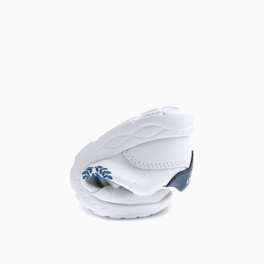White and blue shoes 296910